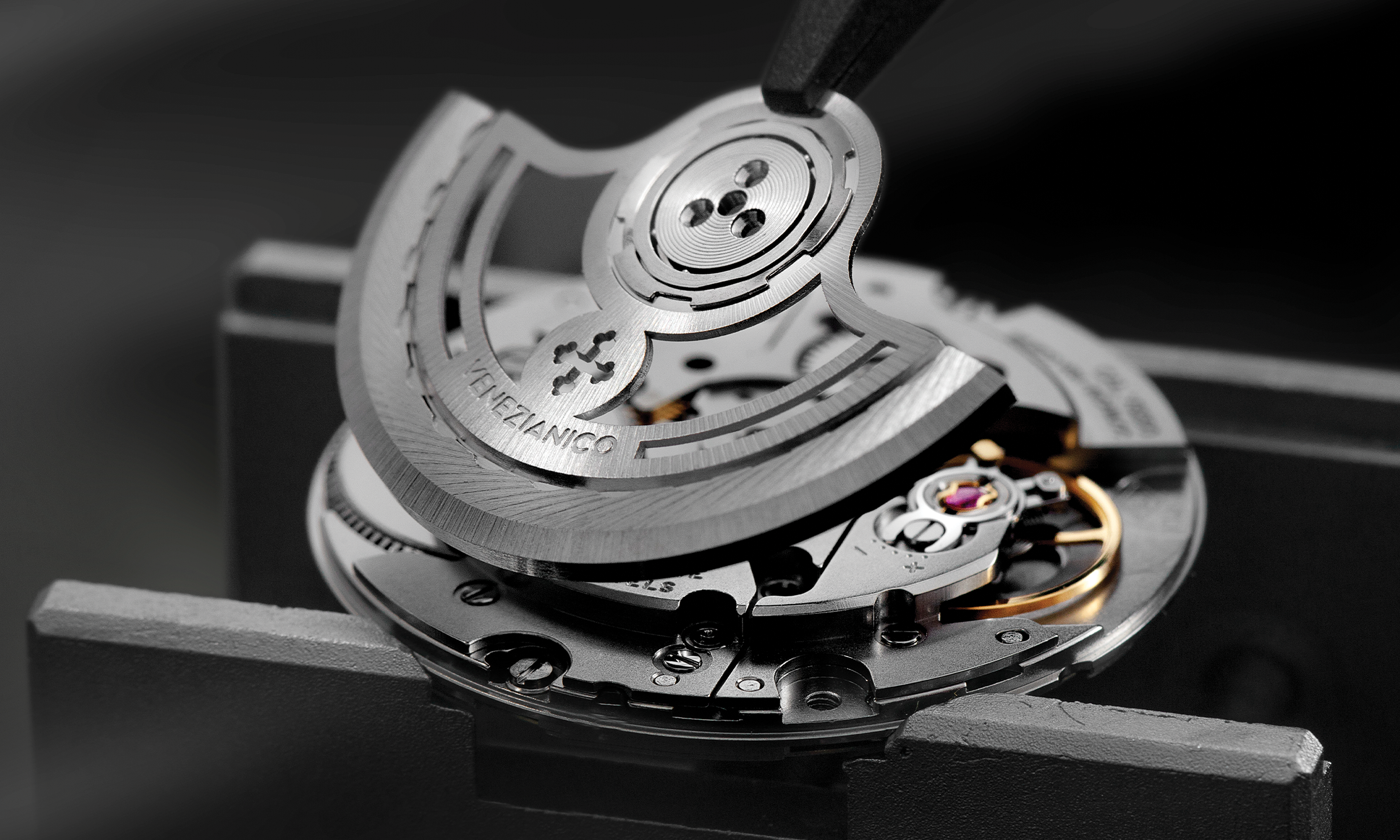 Movimento automatico vs movimento a quarzo: quali le differenze?