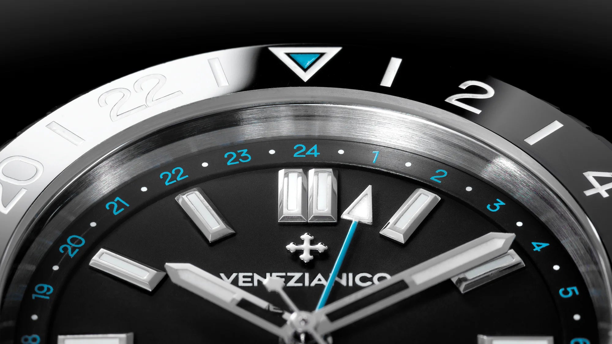 dettaglio lunetta e indici nereide gmt ceratung