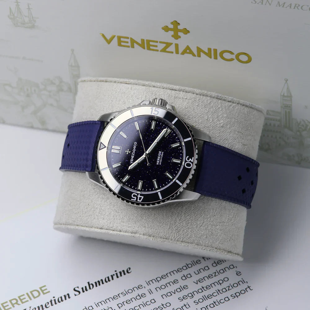 venezianico nereide avventurina viola con diametro di 42mm su cuscinetto