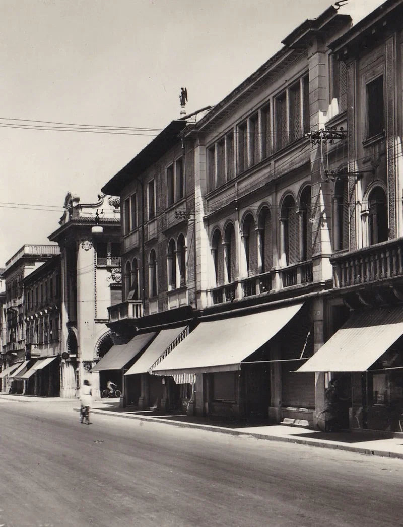 San Donà di Piave, foto storica degli esterni di Palazzo Baradel negli anni cinquanta