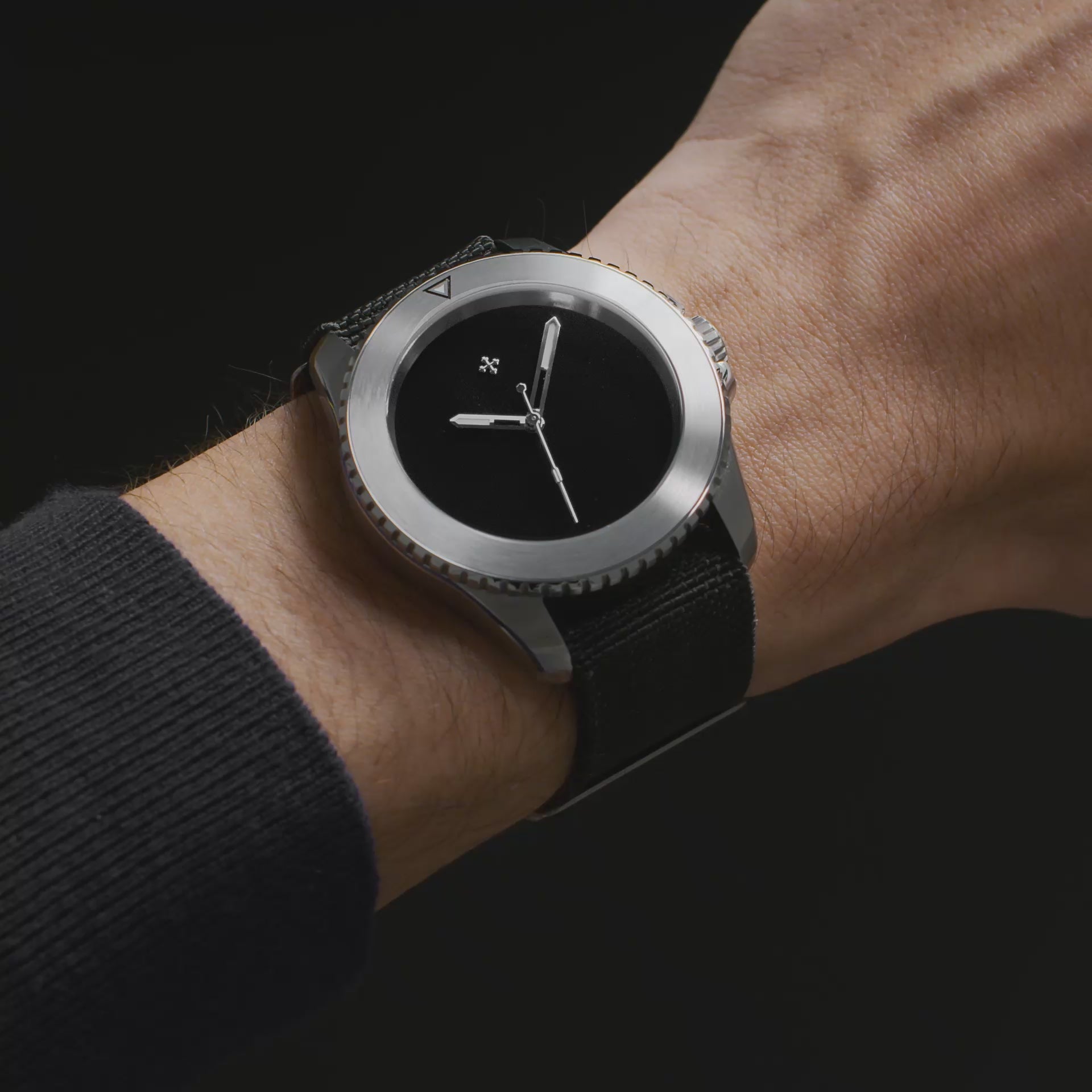NEREIDE ULTRABLACK - 3921510